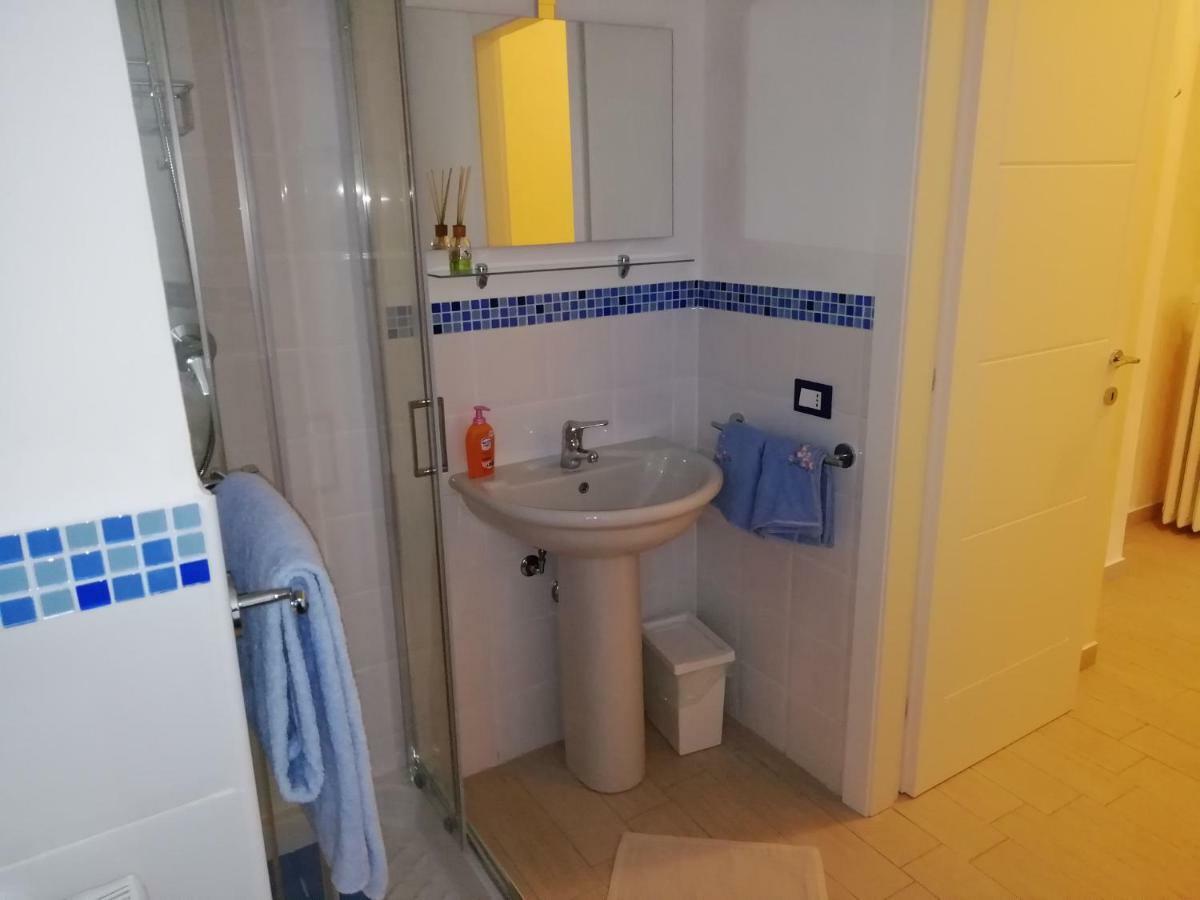 Residenza Il Viale Piacenza Bagian luar foto